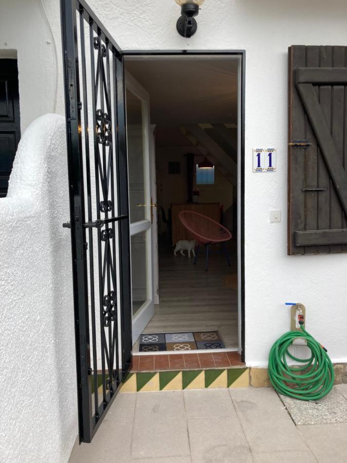 Charmante Maison Coeur De Ville 650M Plage エンプリアブラバ エクステリア 写真
