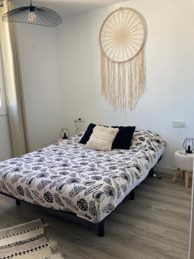 Charmante Maison Coeur De Ville 650M Plage エンプリアブラバ エクステリア 写真